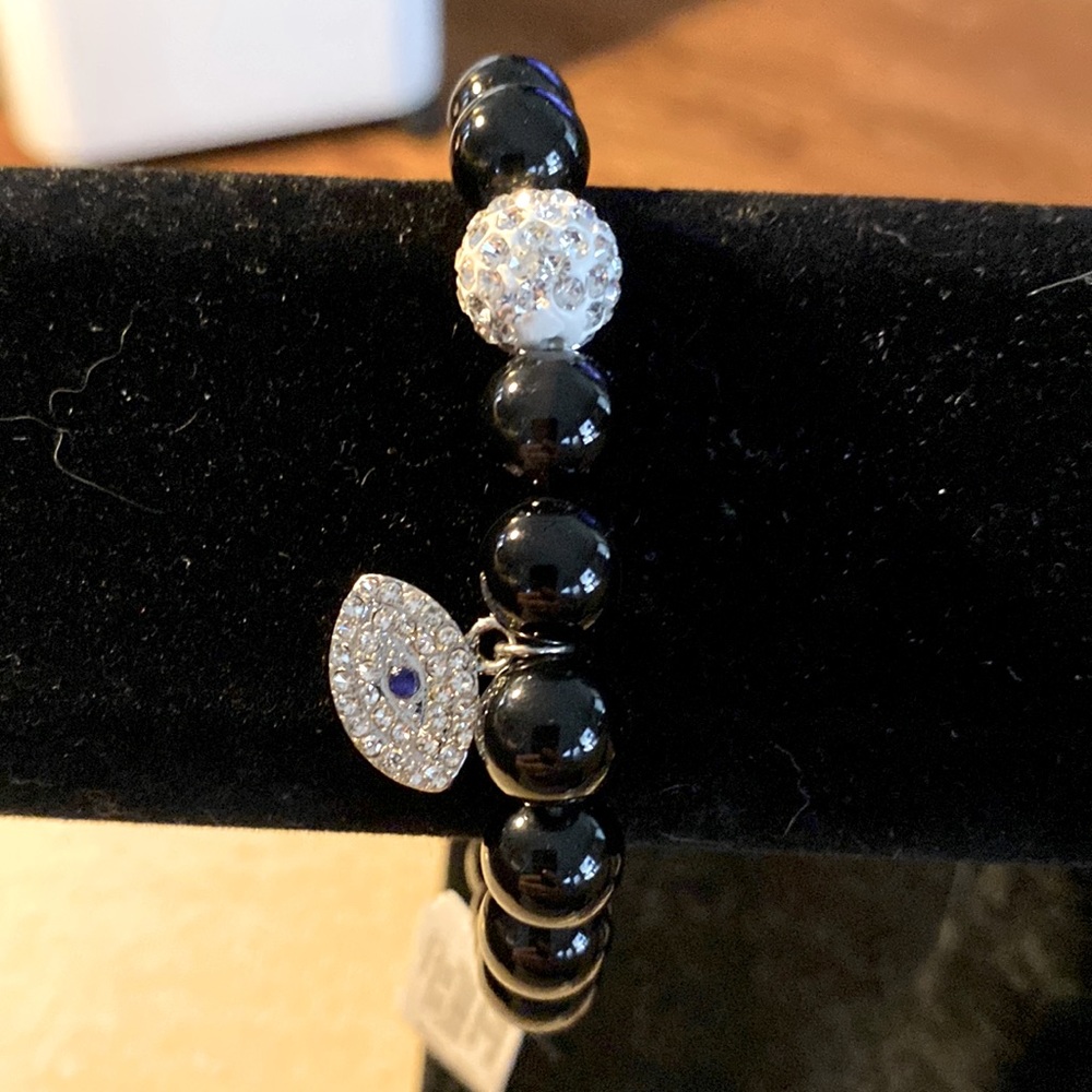 NWT Anna & Ava black bead evil eye bracelet